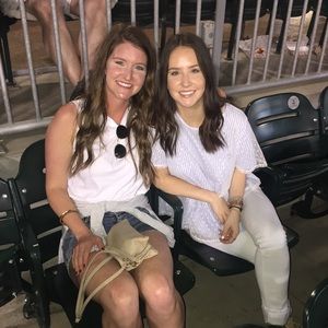 Meet your Posher, Paige